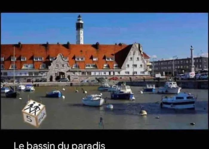 Le Port De *